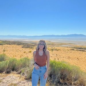 Meet your Posher, Melissa